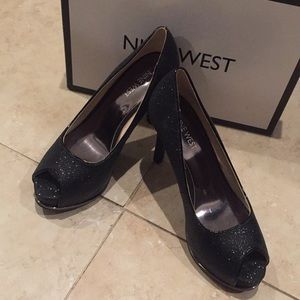 New Nine West Black Shimmer Platform Heels